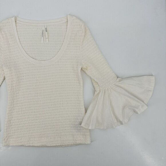 Anthropologie Smocked Bell-Sleeve Top Shirt Ivory Women’s Size Extra Small - Picture 3 of 12